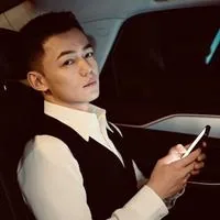 李雨杭