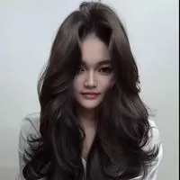 李雨荷