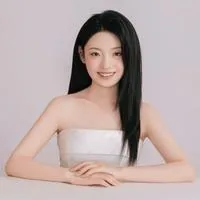 李昱蓉