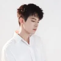李昱杉