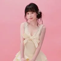 李月荷