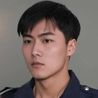 李长飞