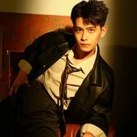李喆