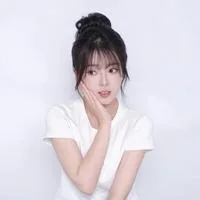 李知瑶