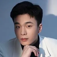李子奥