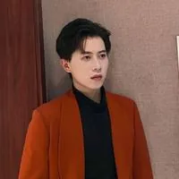 李子康