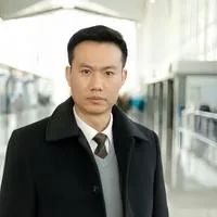 李咨墨