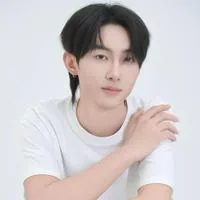 李子硕