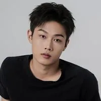 李子扬