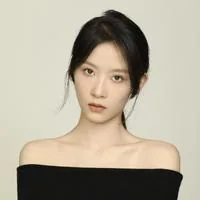 梁婵