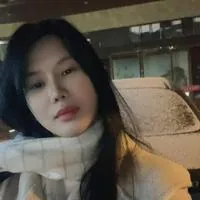 梁容嫣