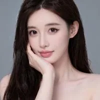凌月