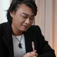 凌云飞