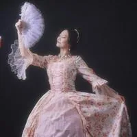 刘芳羽