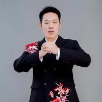 刘公逸