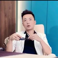 刘立楠