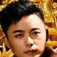 刘律楠