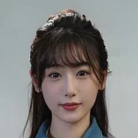 Liu Yaqian