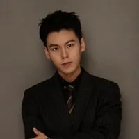 유욱엽(류위예)