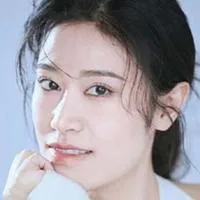 龙梦雅