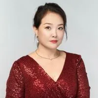 伦溪遥