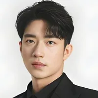 나동욱(뤄둥쉬)
