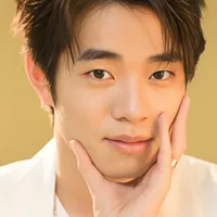罗豪宇