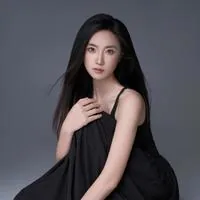Luo Xueqin