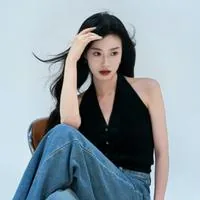 Lv Siyi