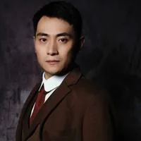 毛渤陇