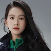 Mou Zixia