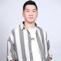 穆冬钰