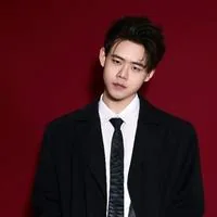 牛鑫龙