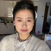 裴青