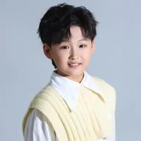 彭梓译