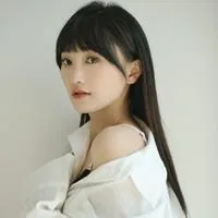 卿雯