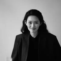 任娄怡