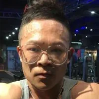 盛亦陶