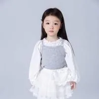 石伊萌