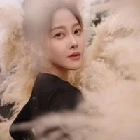 苏倚