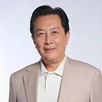 唐国强