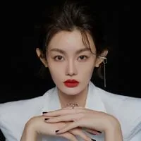 田倚凡