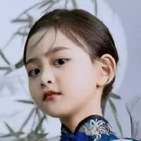 王偲瑀