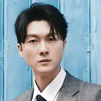 王浩信