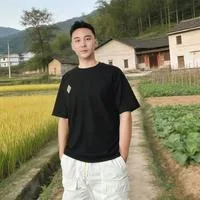 王亚文