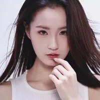 王杨煜格