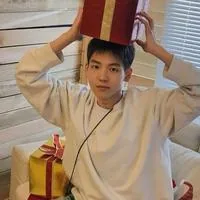 王誉翔