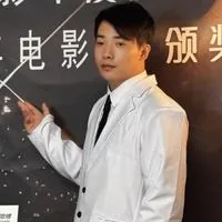 王振伟