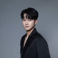 韦维
