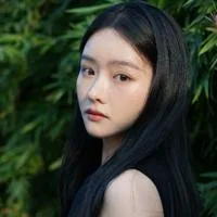 韦语潇